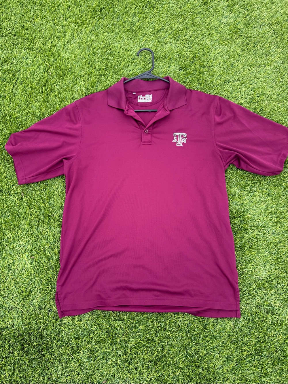 Under Armour Men's Maroon Polo with Texas A&M Logo - Small Loose